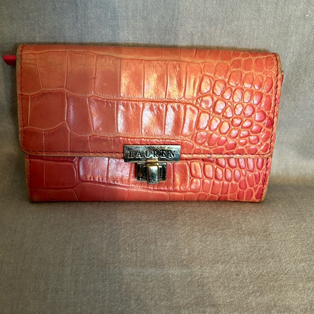 Lauren Ralph Lauren Pink Leather Faux Crocodile Wallet Change Purse w Key Ring